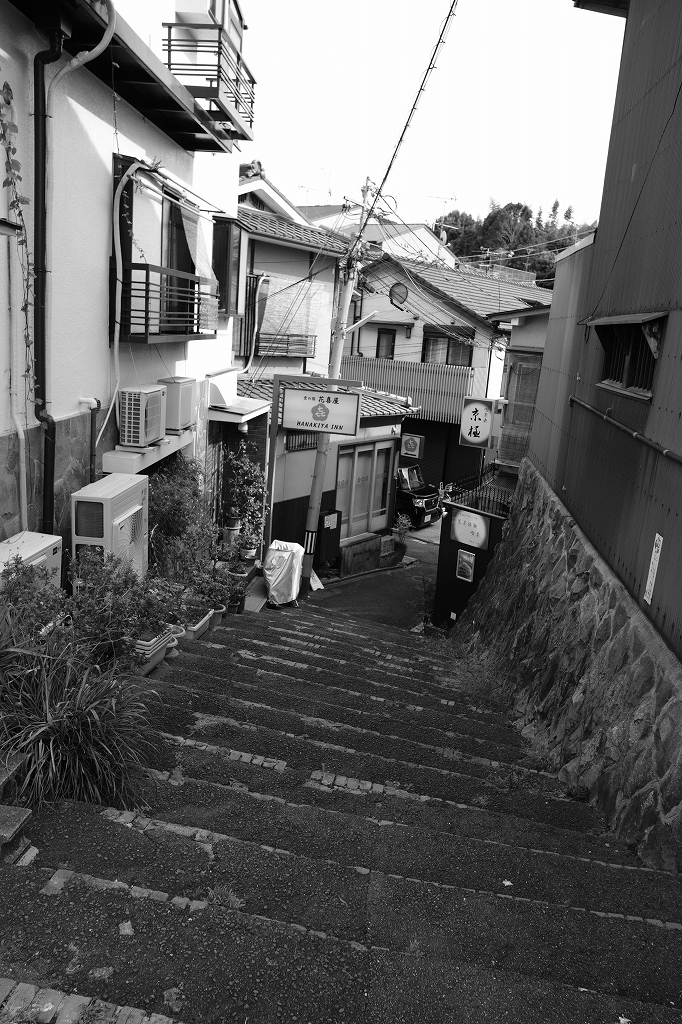 坂のある街_e0374932_07402879.jpg