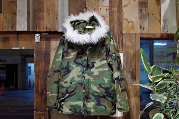 1990s US Army GEN1 ECWCS Gore-Tex Parka / Medium Short 1990s US Army GEN1 ECWCS Gore-Tex Parka / Medium Short