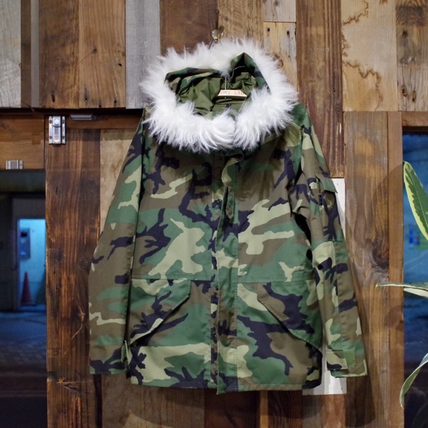 1990s US Army GEN1 ECWCS Gore-Tex Parka / Medium Short 1990s US Army GEN1 ECWCS Gore-Tex Parka / Medium Short