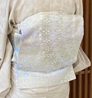 お煎茶会の着物姿・単衣の御召に西陣まいづる袋帯。_f0181251_20122281.jpg
