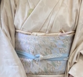 お煎茶会の着物姿・単衣の御召に西陣まいづる袋帯。_f0181251_20124080.jpg