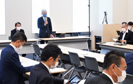 立憲民主党の中で何が起きているのか - ウィズコロナへの変節の危惧_c0315619_15394066.png