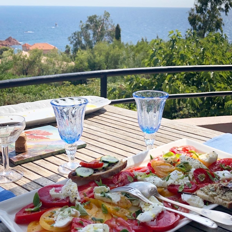 Un Chef A La Mer ! アン・シェフ・ア・ラ・メール ローカルな地中海レシピ『サウスン』をご紹介!_a0231632_23024326.jpeg