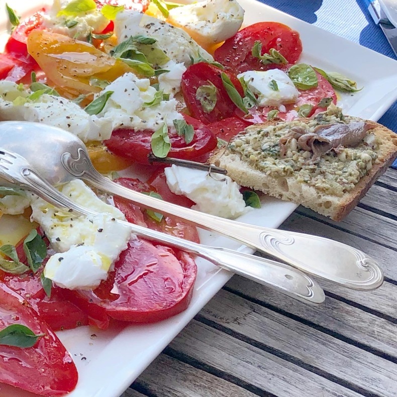 Un Chef A La Mer ! アン・シェフ・ア・ラ・メール ローカルな地中海レシピ『サウスン』をご紹介!_a0231632_23032238.jpeg