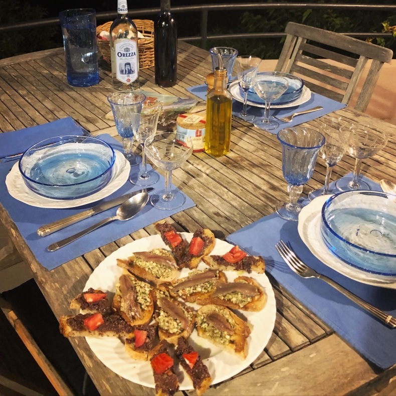 Un Chef A La Mer ! アン・シェフ・ア・ラ・メール ローカルな地中海レシピ『サウスン』をご紹介!_a0231632_23042255.jpeg