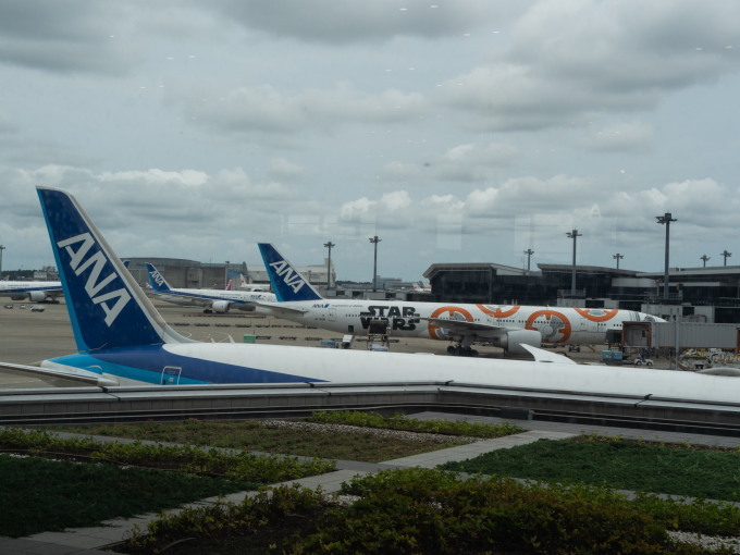 6月某日、ジェットスターで成田空港と航空機を見学(2)_f0276498_23030313.jpg