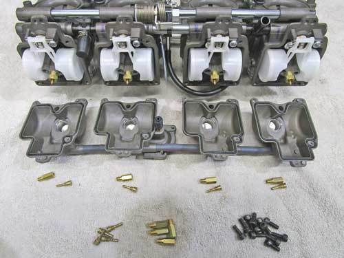 K條クン号 GPZ900RニンジャにFCRキャブの用意とチタンウォーターパイプ装着・・・(^^♪ (Part2)_f0174721_04384941.jpg