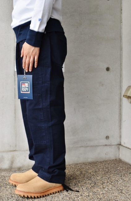 既に「残り2枚」 ROYAL NAVY Military ANORAK HOODY_d0152280_19032028.jpg