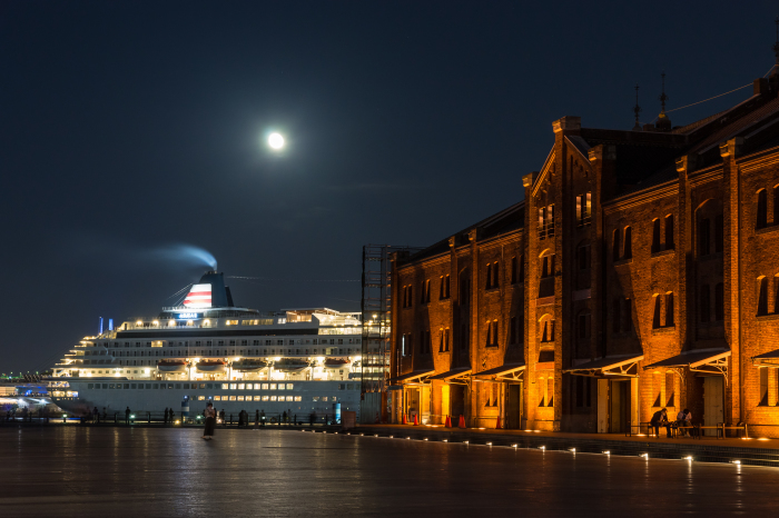 α99で撮る、赤レンガ倉庫周辺の夜景_b0410392_15563020.jpg