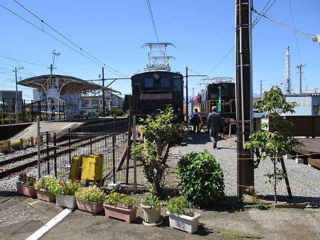 さまざまな工夫で利用客増に取り組む岳南電車　　鉄道ファンにはたまらない「がくてつ機関車ひろば」_f0141310_08283201.jpg