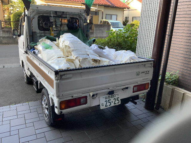 Y物件3日目・雨漏り現場とリフォーム現場_f0031037_19384758.jpg