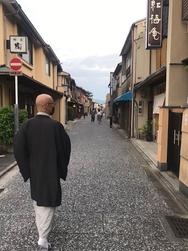 北野天満宮へ・天神さんの七不思議・大黒天の灯篭。_f0181251_14361828.jpg