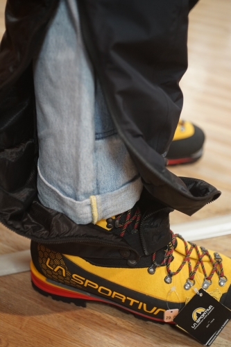 期待の新商品、NUCLEI PANT!_d0198793_16025216.jpg