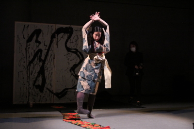 3日連続で「未来ダンス」UDC出身者による公演敢行!_d0178431_00452177.jpg