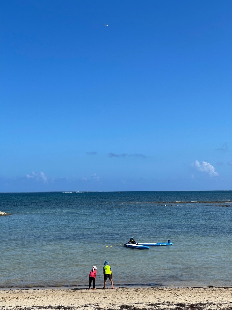 青空ようちえん〔週末〕親子で海SUPであそぼう(9/26)まだまだ夏は終わらない!風に吹かれ海の上をゆらゆら、親子でSUPに乗ってみよう。_d0363878_02345440.jpeg