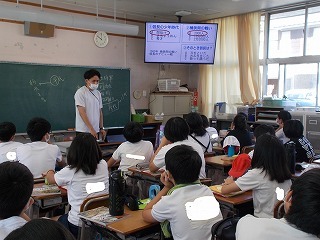 6年生 学習の様子_d0172404_16112756.jpg