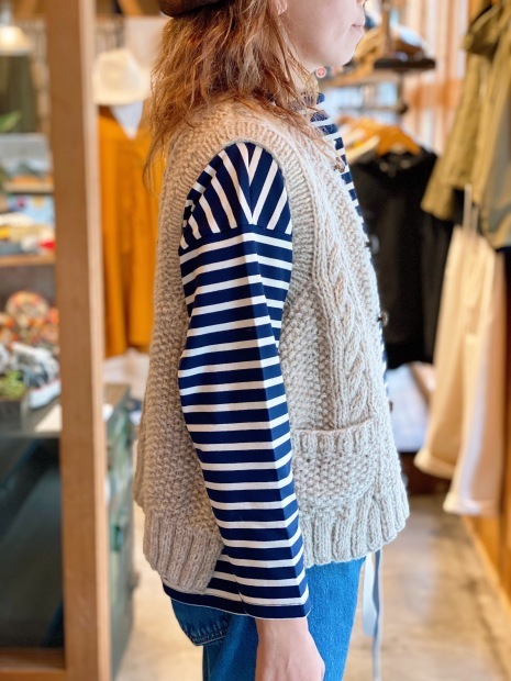 TIGRE BROCANTE cable knit vest 熊本　健軍_f0253239_14215141.jpeg