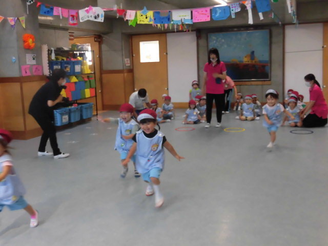 みせあう運動会 最終日 2歳児 幼保連携型認定こども園うわまち幼稚園 イキイキ幼稚園ブログ