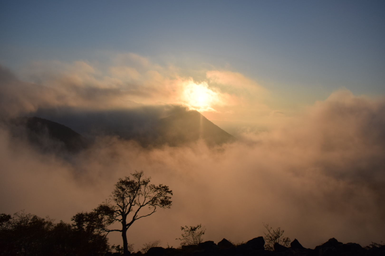 赤岳御来光からの緑岳からのダブルMt.白雲　_d0198793_14114255.jpeg