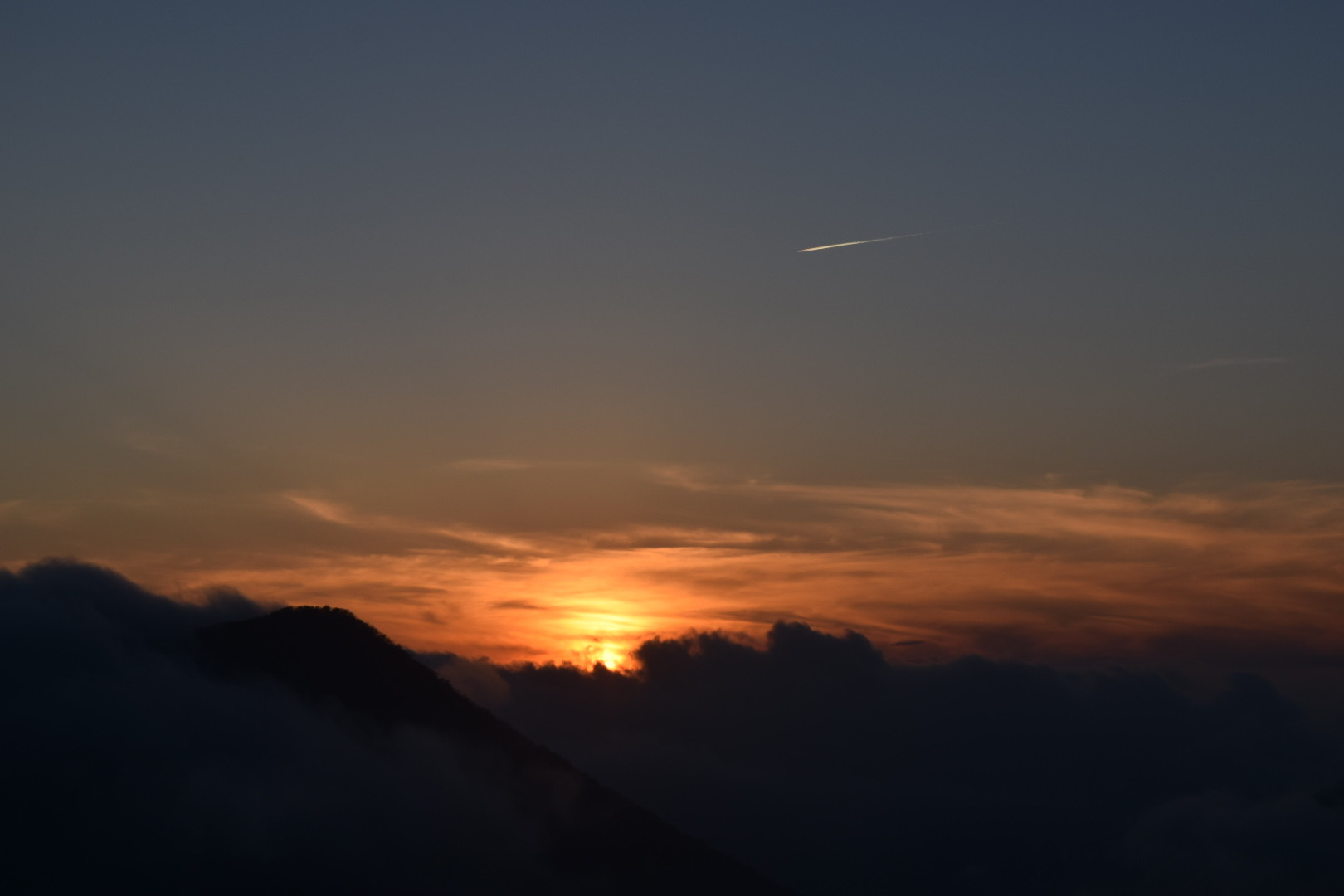 赤岳御来光からの緑岳からのダブルMt.白雲　_d0198793_14133575.jpeg