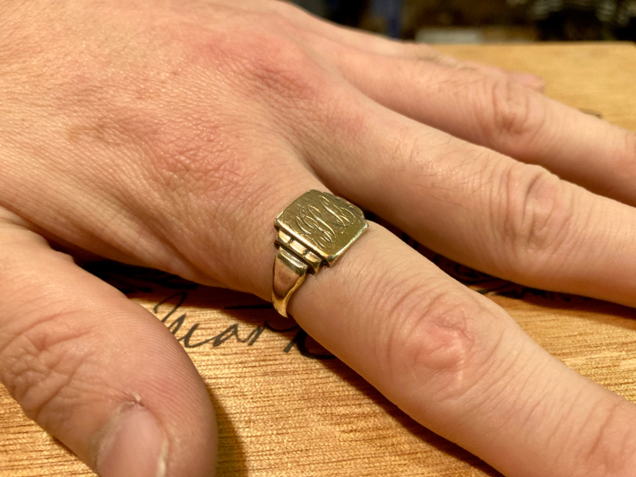 WWI期 イギリスアンティーク 18号 イニシャルリング ミリタリー