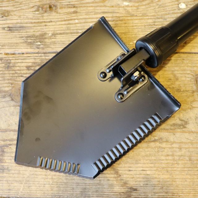 USタイプ 三つ折シャベル ケース付入荷しました_f0325437_13385013.jpg