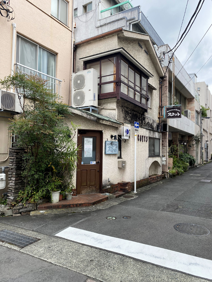 文豪たちが愛した熱海の洋食店 スコット Passage