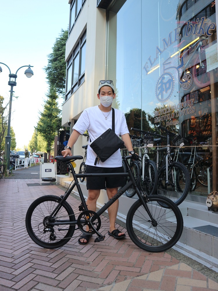 10月3日　渋谷　原宿　の自転車屋　FLAME bike前です_e0188759_18355095.jpg