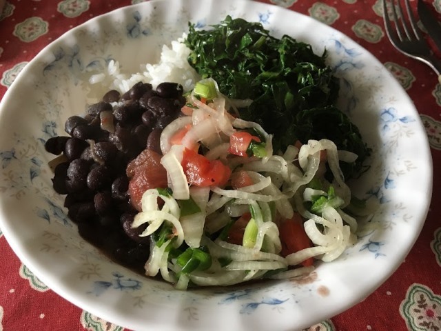 久しぶりのフェイジョアーダ ハチドリのブラジル サンパウロ 時々日本 日記