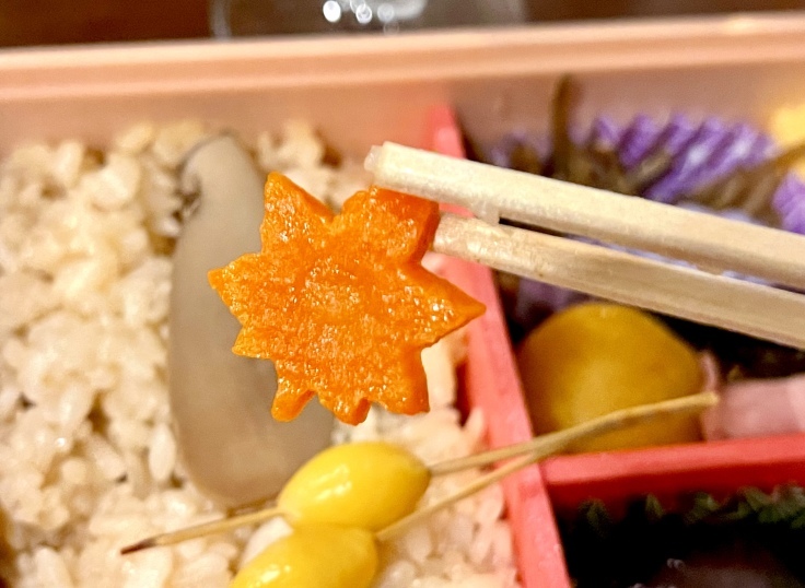 松茸ごはん弁当 & 甲州スパークリング_c0212604_19264091.jpeg