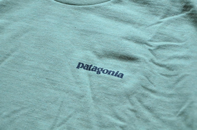 \"patagonia\"<<FITZ ROY TROUT RESPONSIBILI Tee>>new in!!!!!_c0167336_12093876.jpg