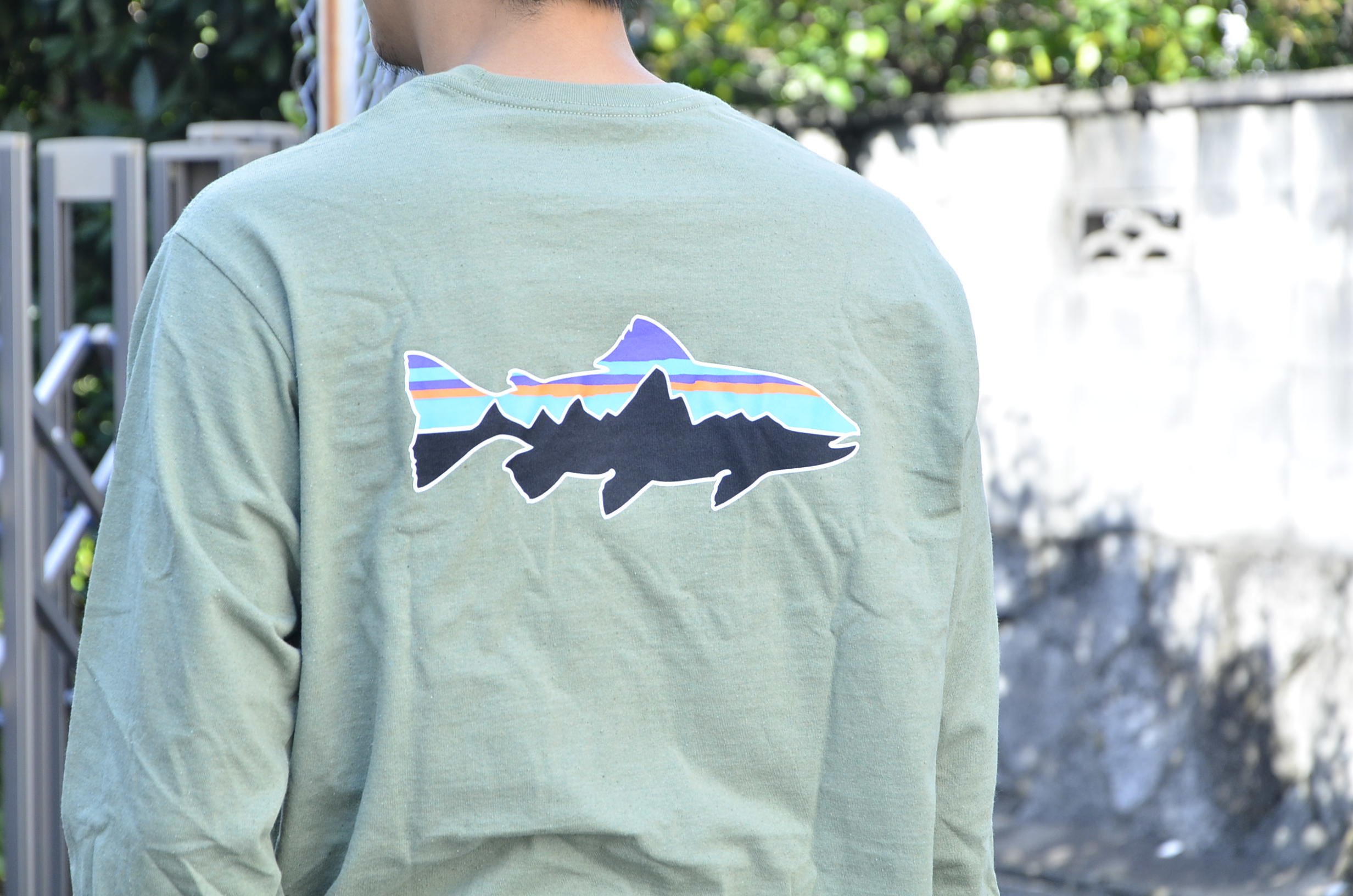 \"patagonia\"<<FITZ ROY TROUT RESPONSIBILI Tee>>new in!!!!!_c0167336_12102146.jpg