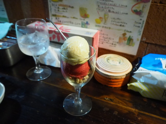  シチューとステーキの店 ダン・ドゥ・リヨン　その２３ (サーロインステーキ 他)_d0153062_20585763.jpg