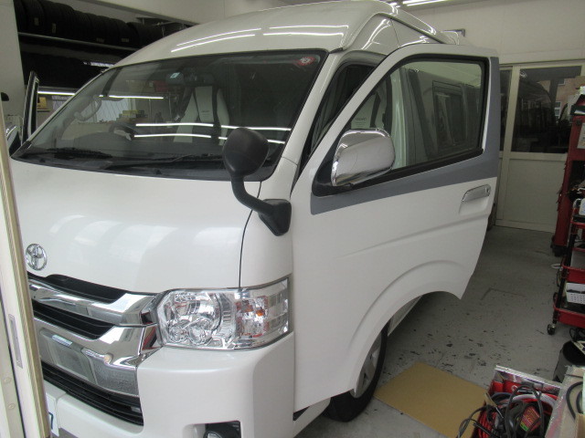 ハウエース&BMW_c0360321_20393825.jpg