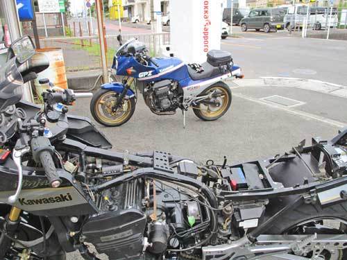 K條クン号 GPZ900RニンジャにFCR37φキャブレターを装着&セッティング・・・(^^♪ (Part3)_f0174721_15255687.jpg