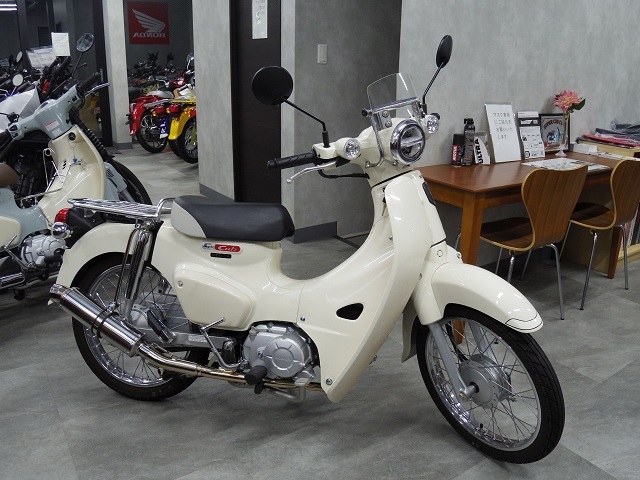 スーパーカブ110中古車入荷_d0368592_08450582.jpg