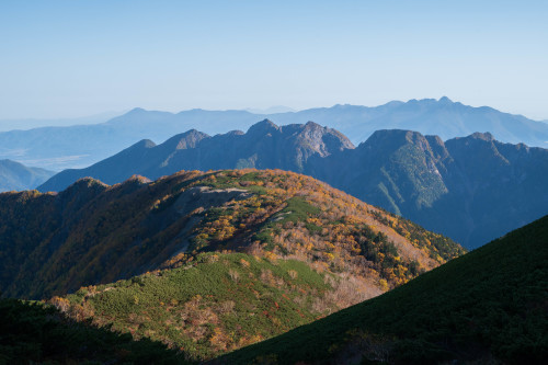 南アルプスの女王 憧れの頂からの眺望を堪能する～2021年10月 仙丈ヶ岳