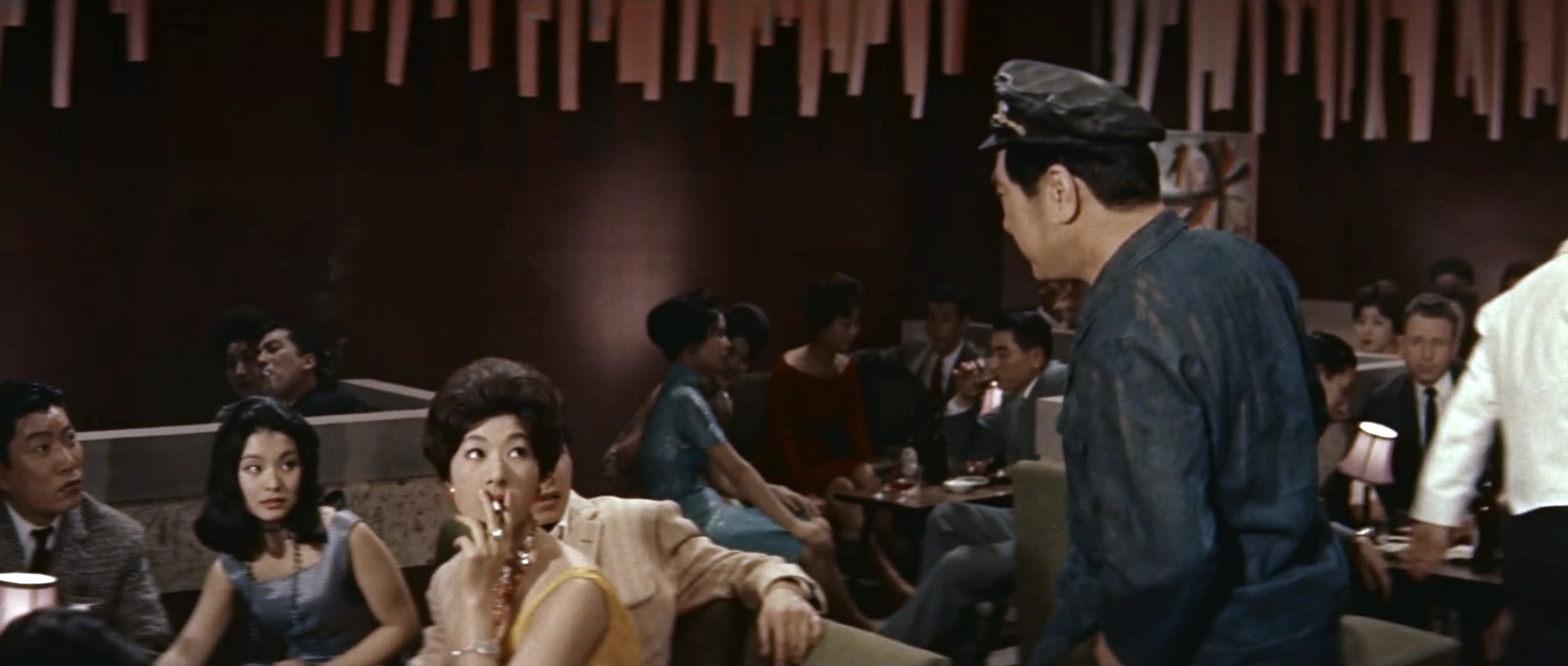 久保菜穂子(Naoko Kubo)「多羅尾伴内 七つの顔の男だぜ」(1960)其の壱_e0042361_19030948.jpg