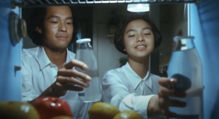 wv0131B1判『キッチン』ポスター 吉本ばなな 森田芳光 川原