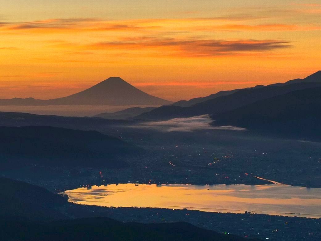 高ボッチ諏訪湖富士山の夜明けのマジックアワーこそ・・・_a0031821_12101972.jpg