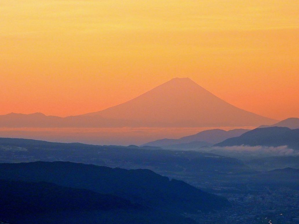 高ボッチ諏訪湖富士山の夜明けのマジックアワーこそ・・・_a0031821_12261895.jpg