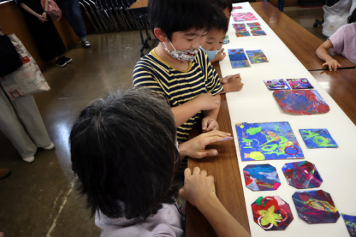 やと子ども美術教室　～ 革製コースター ～_e0222340_14162180.jpg