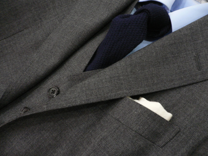 服好きは生地を楽しむ・・SMITH WOOLLENSボタニーシャークスキン_d0060944_11124600.jpg