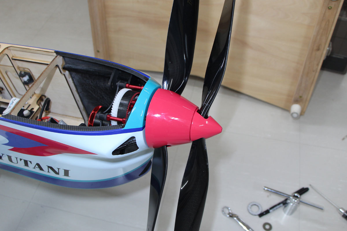 新型AdverrunコントラV2_e0259877_21581592.jpg