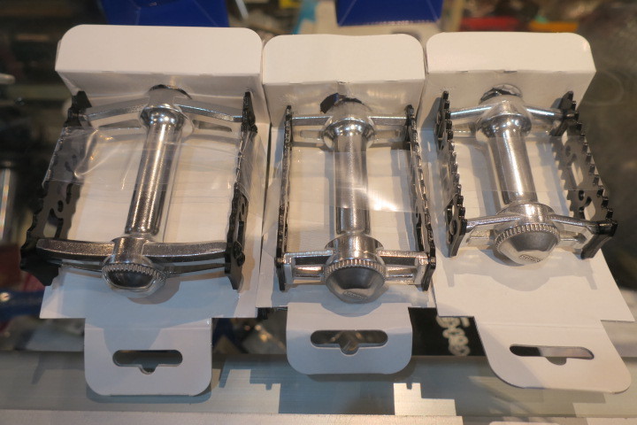 三ヶ島シルバン ゴルディート ペダル 入荷!_c0132901_19481696.jpg