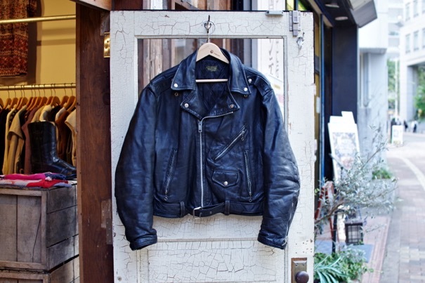 1960s \"HORSE HIDE\" Leather Motorcycle Jacket / ヴィンテージ ホースハイド レザー ダブル ライダース_d0257333_19194837.jpg