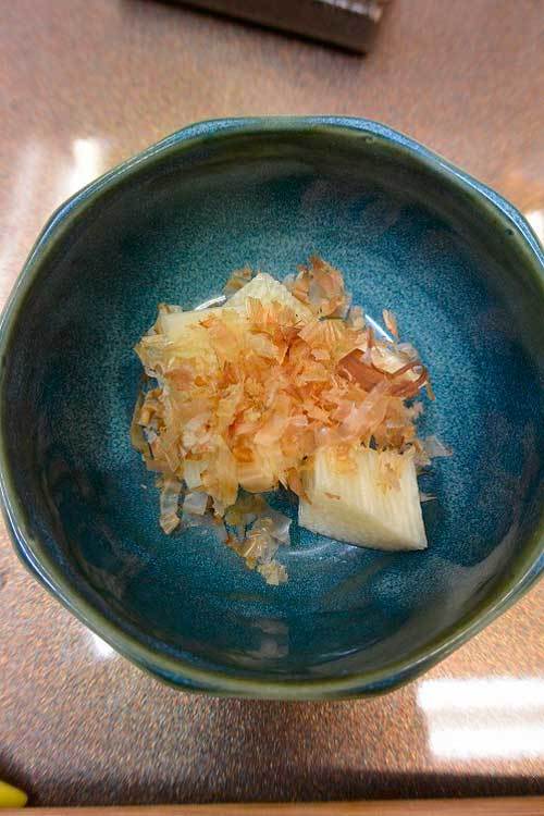 【(山梨グルメ)甲府市「飲み食い処 のんでけし」・・・甲府駅前ちょうちん横丁にある「魚介類」と「おでん」推しの店!!】_a0005436_15191405.jpg