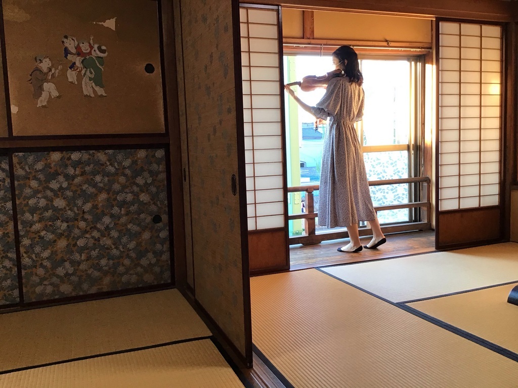 今日も新しいチラシを。_e0046190_18064170.jpg