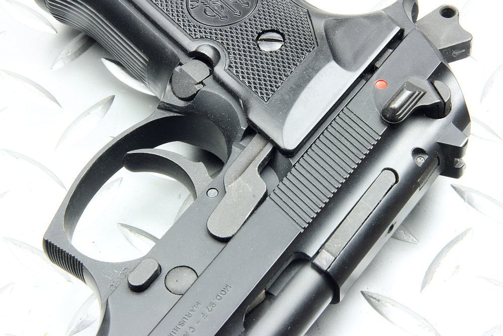 マルシン ベレッタM92Fを更に弄る : マルシン ベレッタM92Fを更に弄る :