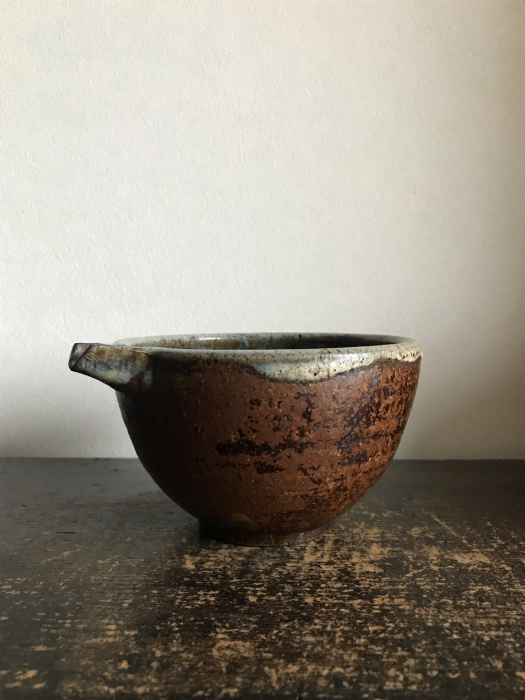 無地唐津片口 桃山-江戸初期 ご売約済 sold out _ 片手で持てる